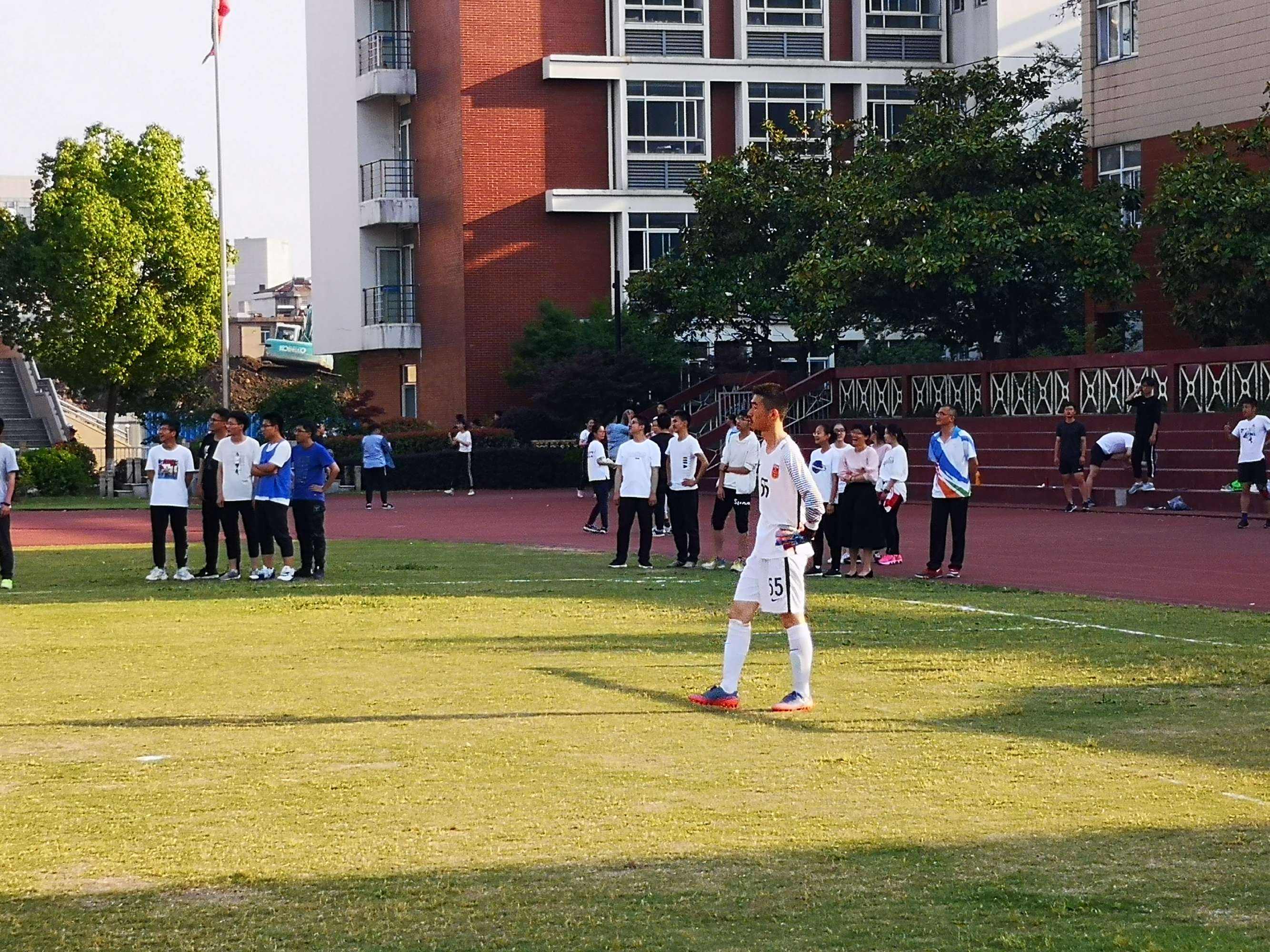 海门海南中学足球班_海门海南中学足球班班主任