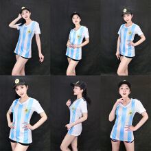 女生的足球服_足球服图片大全女生