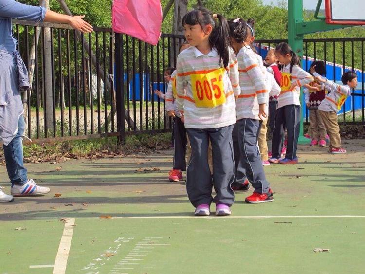 仙林小学足球_仙林足球场