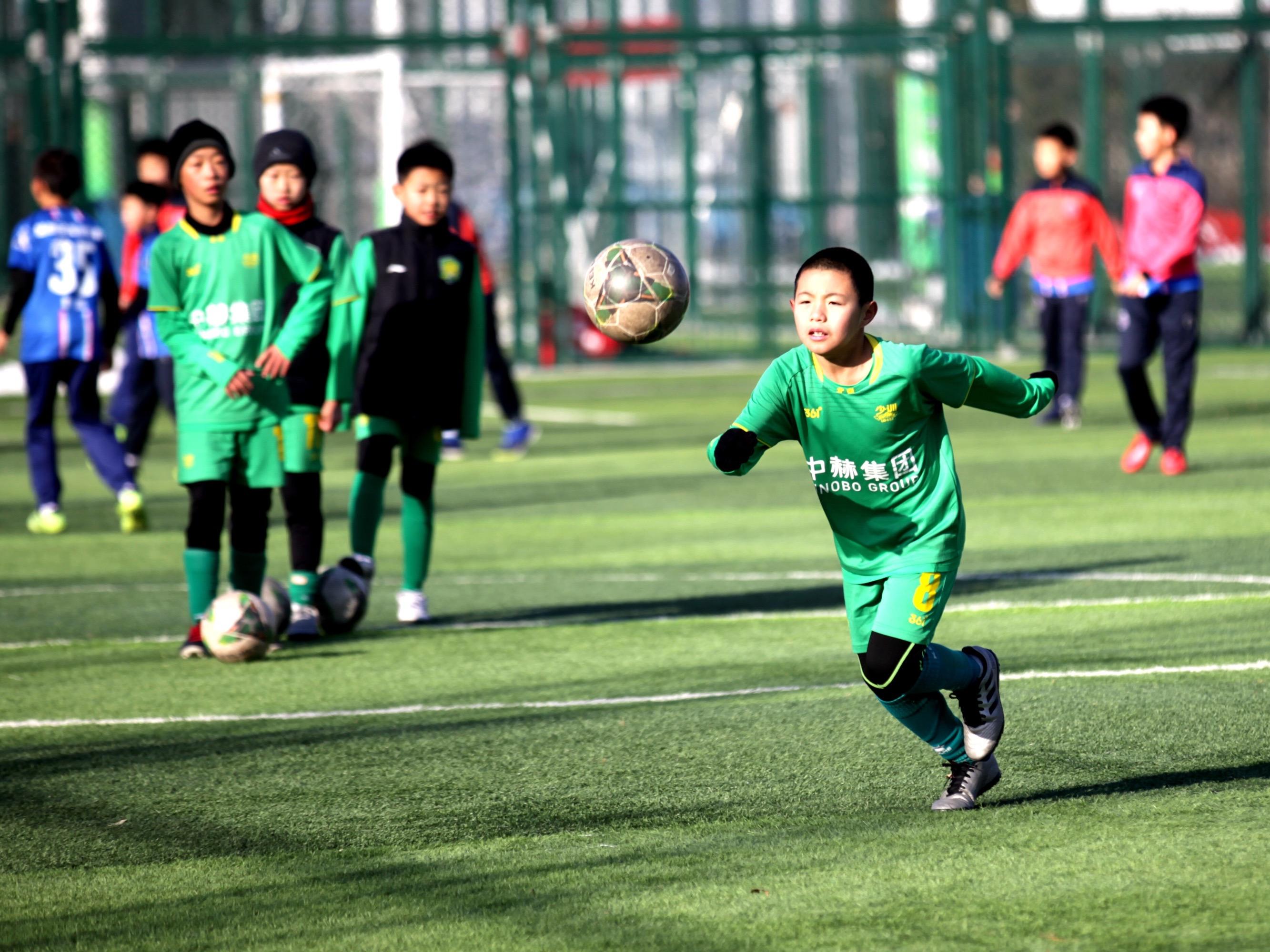 北京青少年足球假期班_北京青少年足球假期班有哪些