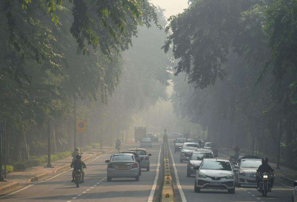 足球雾霾_雾霾肆虐,扑朔迷离的足球场