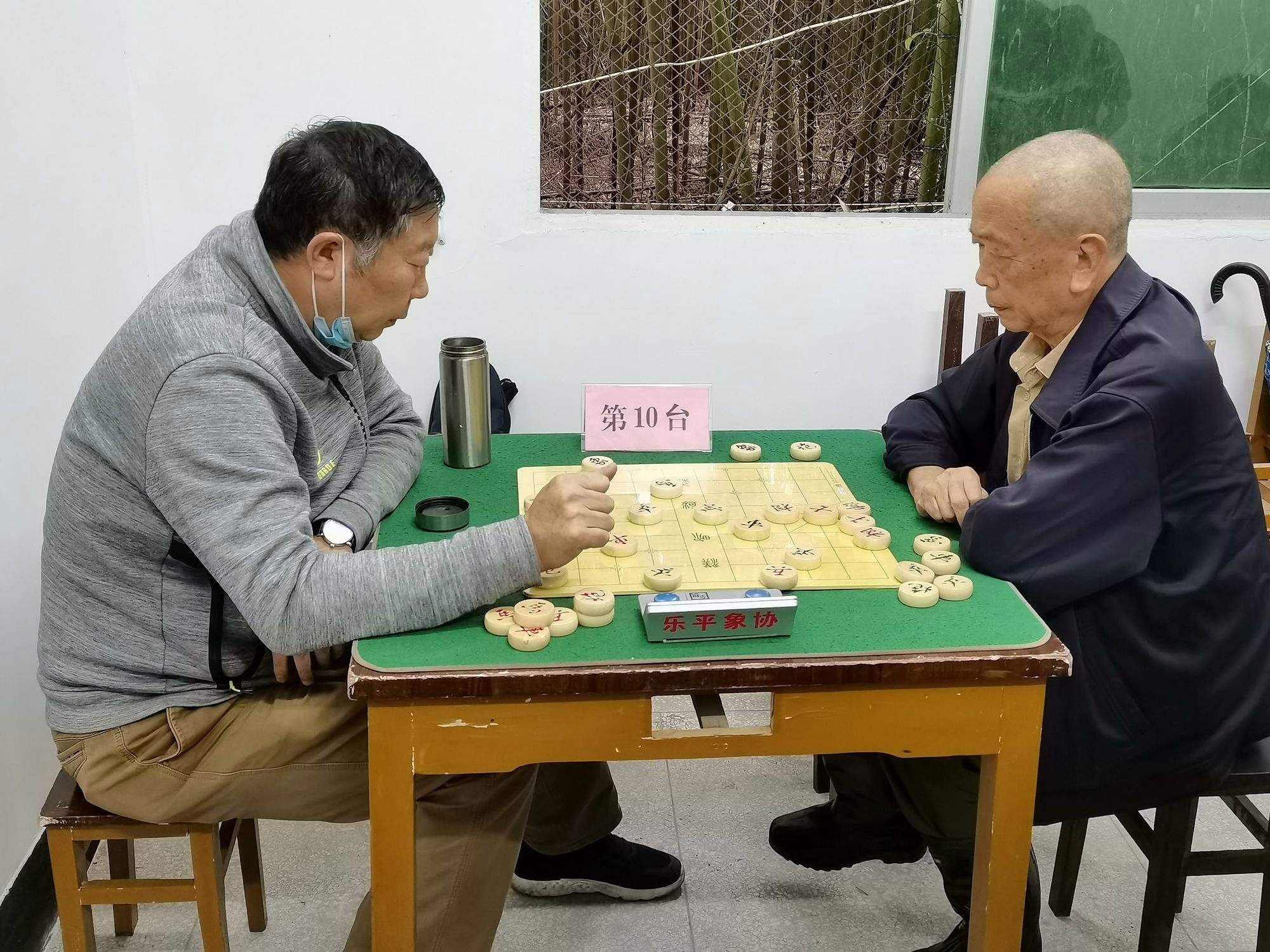 泰国玩棋牌的有多少人_泰国玩棋牌的有多少人口